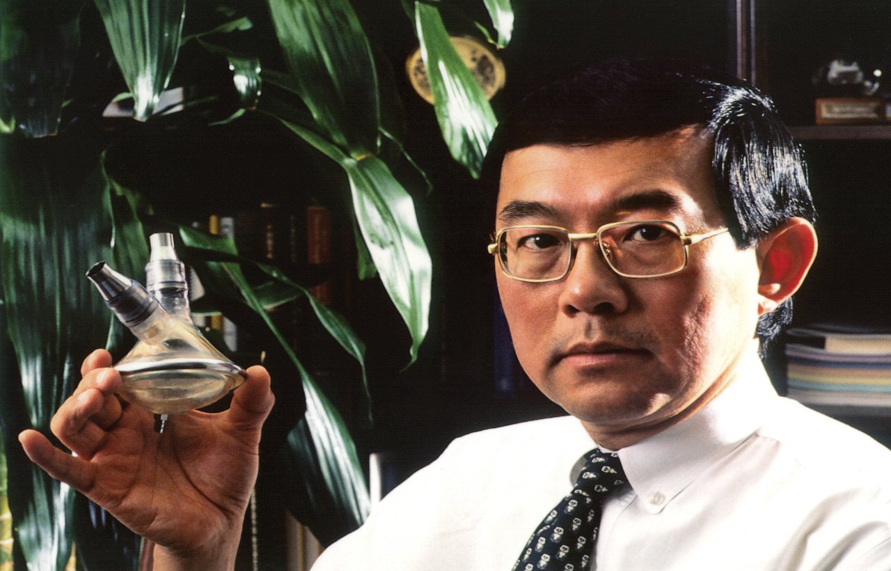 Dr. Victor Chang