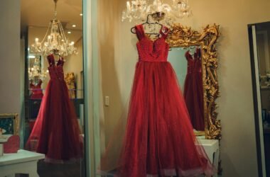 Smart & Stylish: Prom Shopping Tips For 2026 That Actually Work